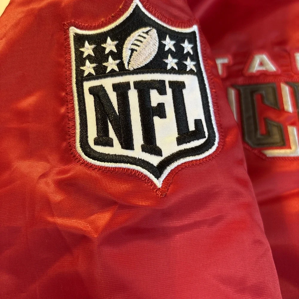 STARTER Reversible Stadium Jacket Tampa Bay Buccaneers NFL Men's‎ LARGE